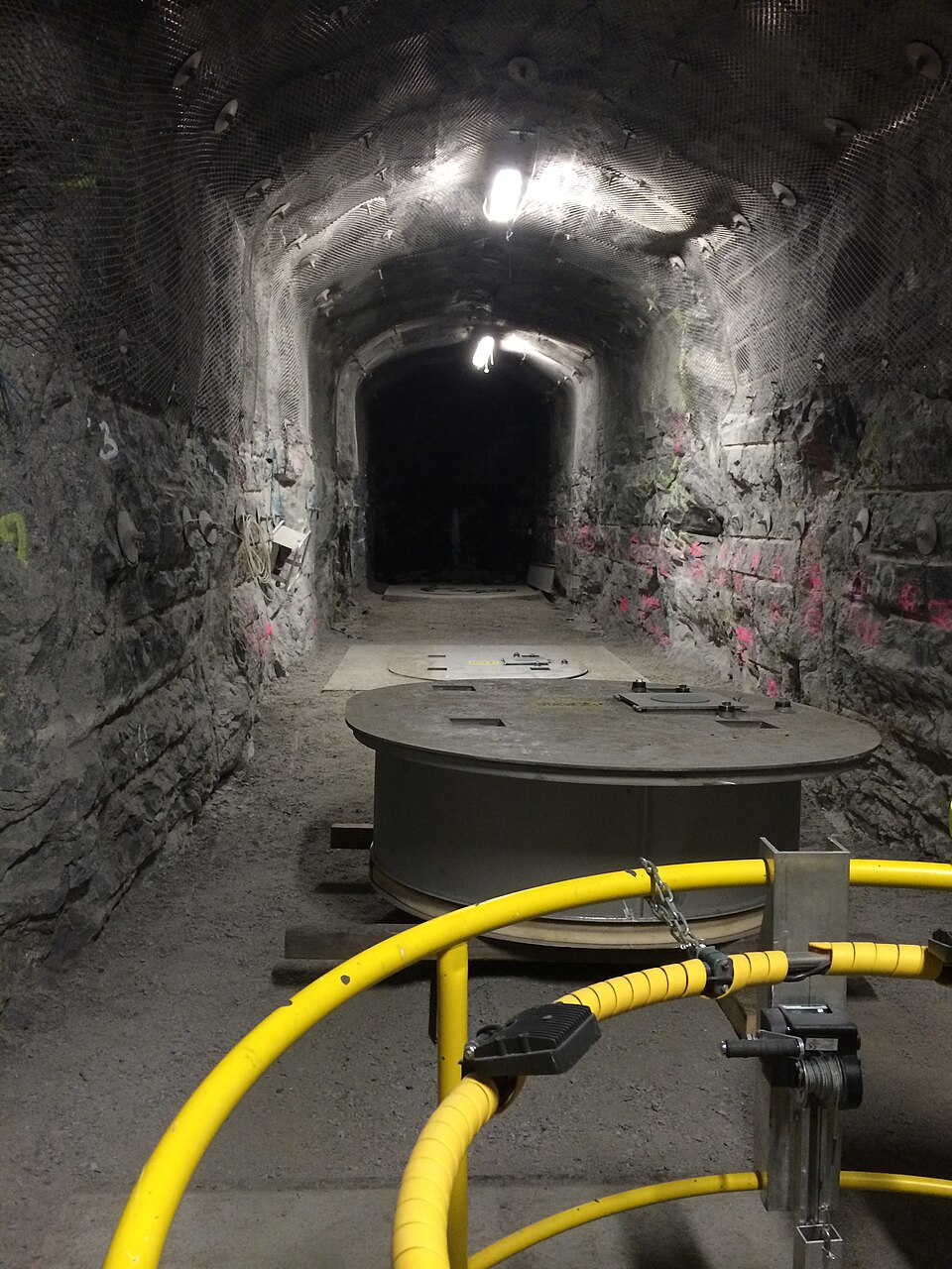 Onkalo pilottunnel op 400 meter diepte in Fins graniet